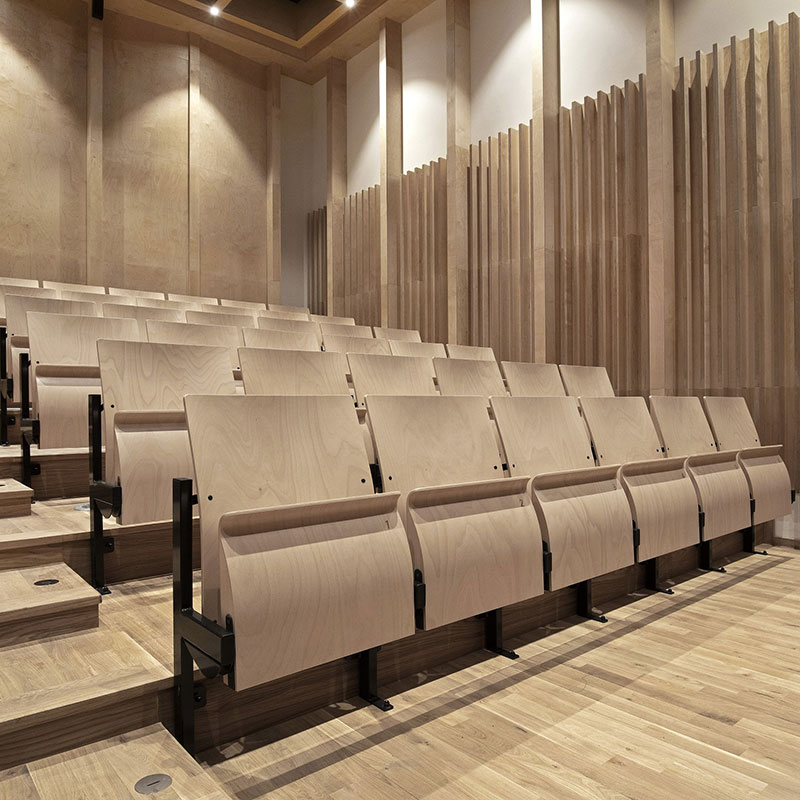 Fauteuil amphitheatre