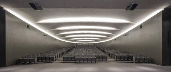 Fauteuil auditorium C100