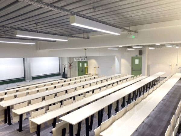 Photo siège amphi Easy tablette filante