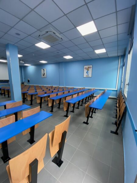 Photo siège amphi Easy tablette filante