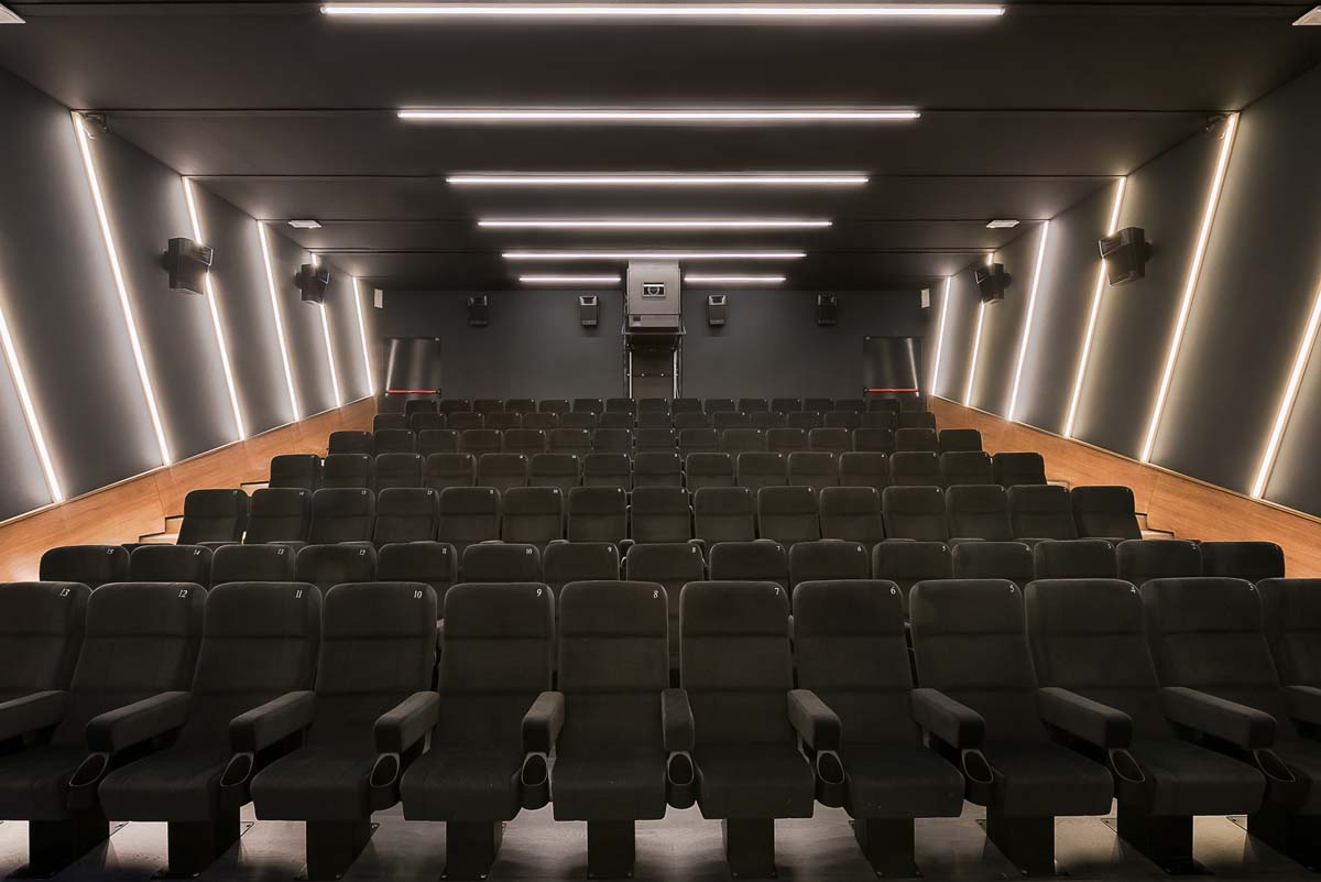 Fauteuil Cinéma Locarno Ambiance Salle de Cinéma Depuis La Scène