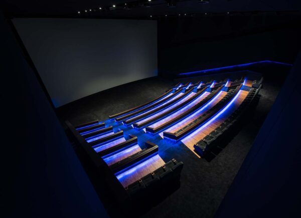 Détail Salle de Cinéma Avec Fauteuil Arcadia Avec Travées Eclairées
