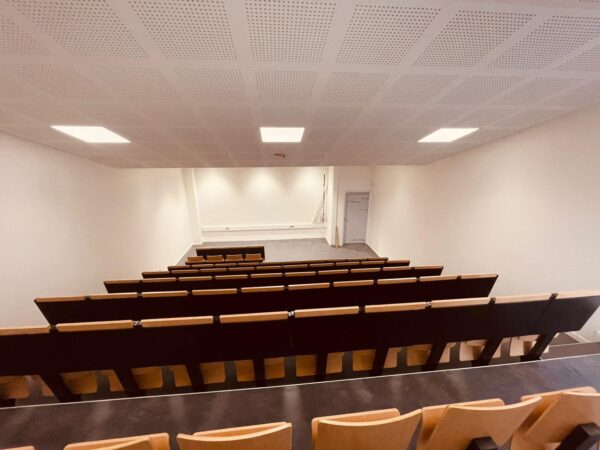 Photo Vue De Dos Amphitheatre GCC Creps
