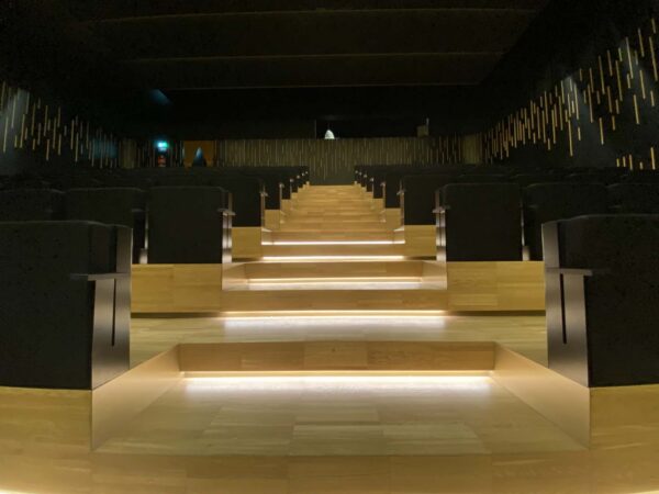 Fauteuil Giovanni Slim - Ambiance photo salle