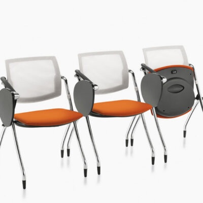 Chaise empilable avec assise rabattable Q-Go